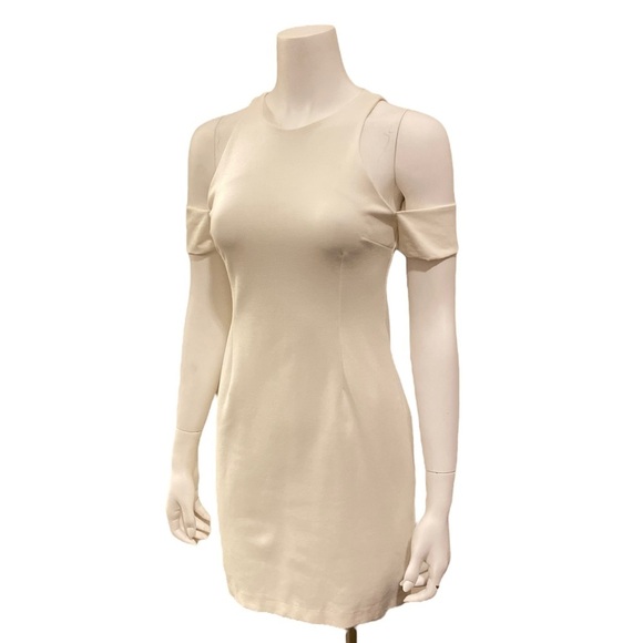 N/NICHOLAS Cream Ponte Cold Shoulder Dress, size 4 - Picture 2 of 10